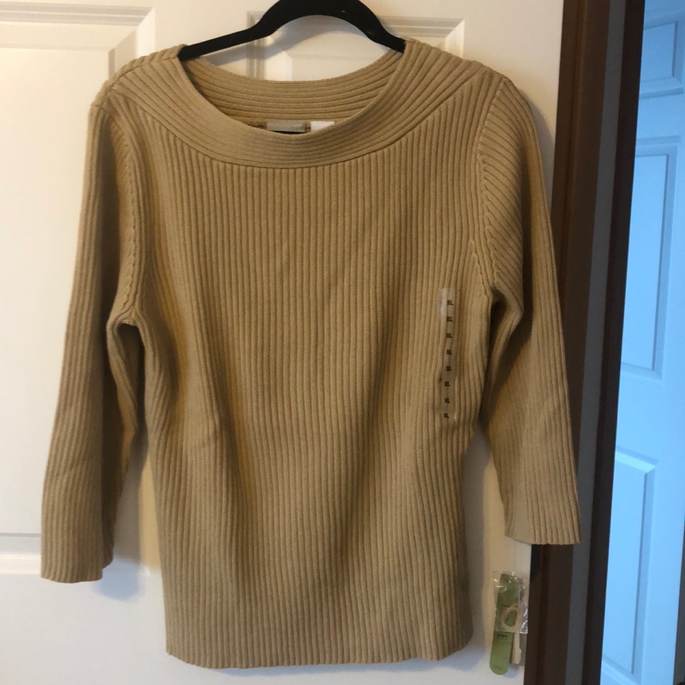 3/4 sleeve boat neck sweater